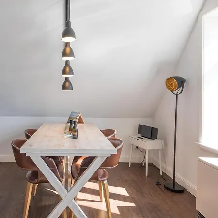 Apartmenthaus Theodor Storm - Unter Sternen 胡苏姆