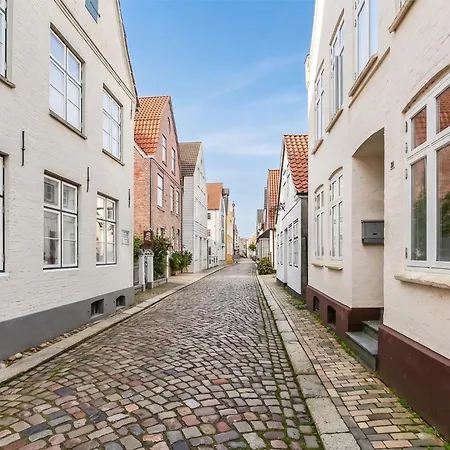 Daire Apartmenthaus Theodor Storm - Unter Sternen